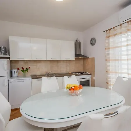 Apartament Ana *