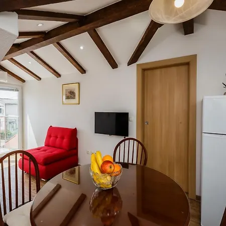 Ana Apartment